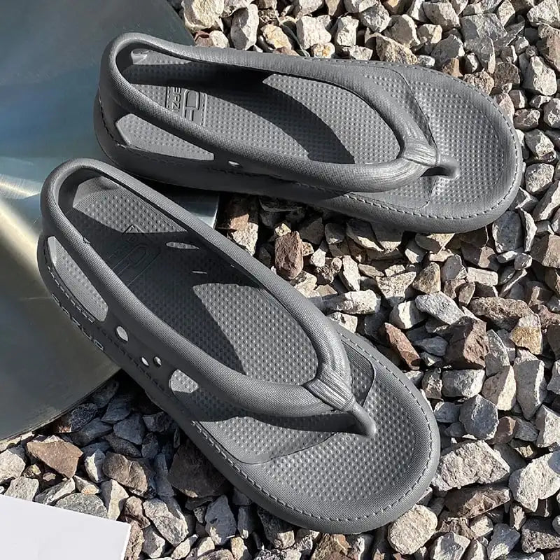 Mulheres Homens Não-slip Chinelos Unisex Conforto Andando Flip Flops Tanga Sandália Verão Casa Ao Ar Livre Praia Casal Banheiro EVA Slipper